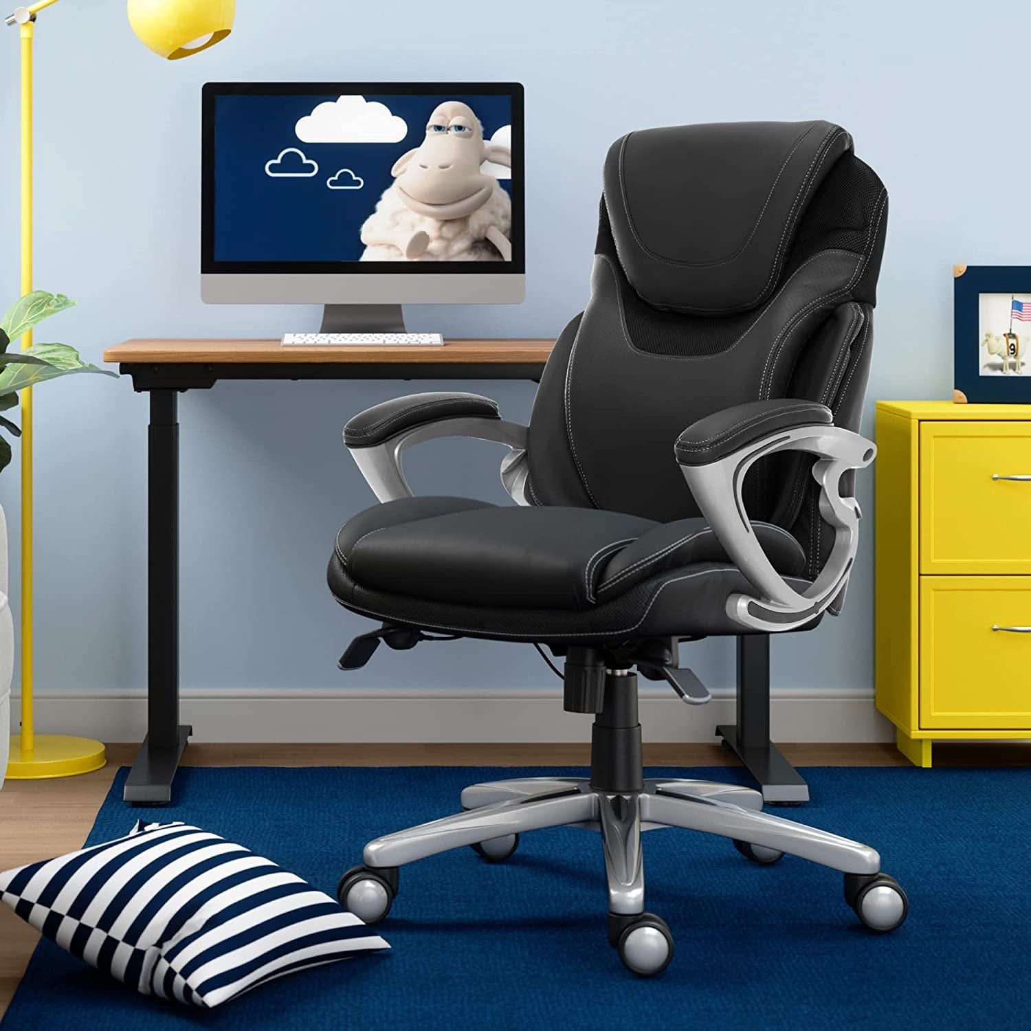 Ergonomic Executive Chair Bonded Leather With Air Lumbar