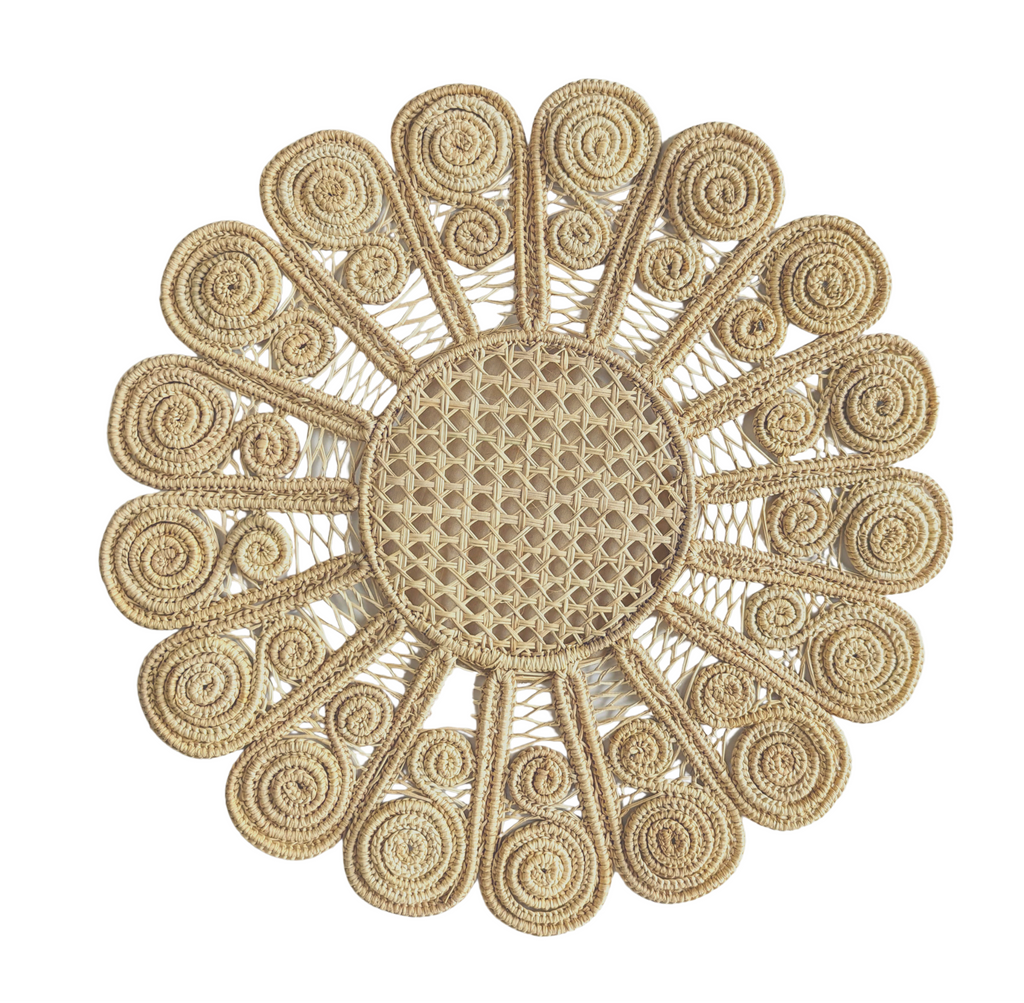 Elegance Handwoven Iraca Placemat