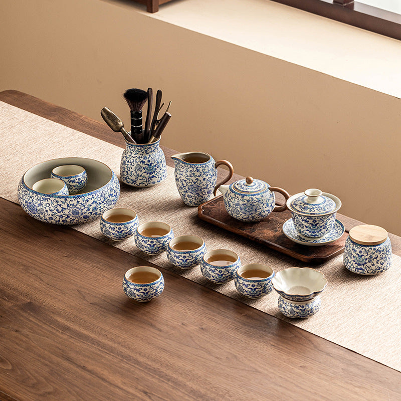 Kung Fu tea set blue and white lotus tea pot fair cup tea can ceramic lid bowl