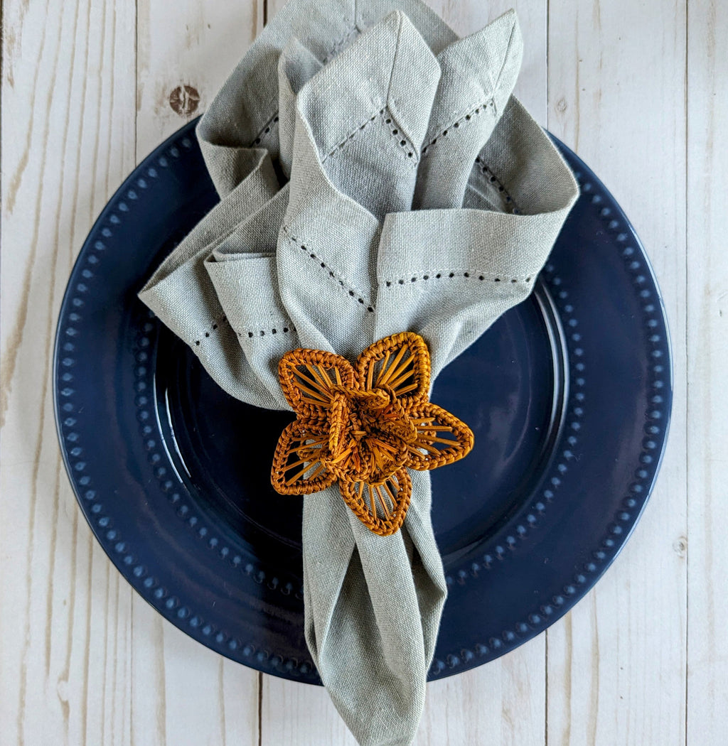 Star Flower Handwoven Iraca Napkin Ring