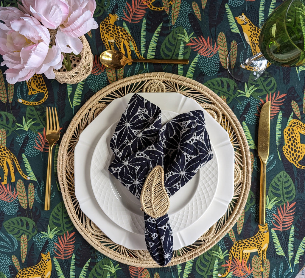 Leaf Handwoven Iraca Napkin Ring