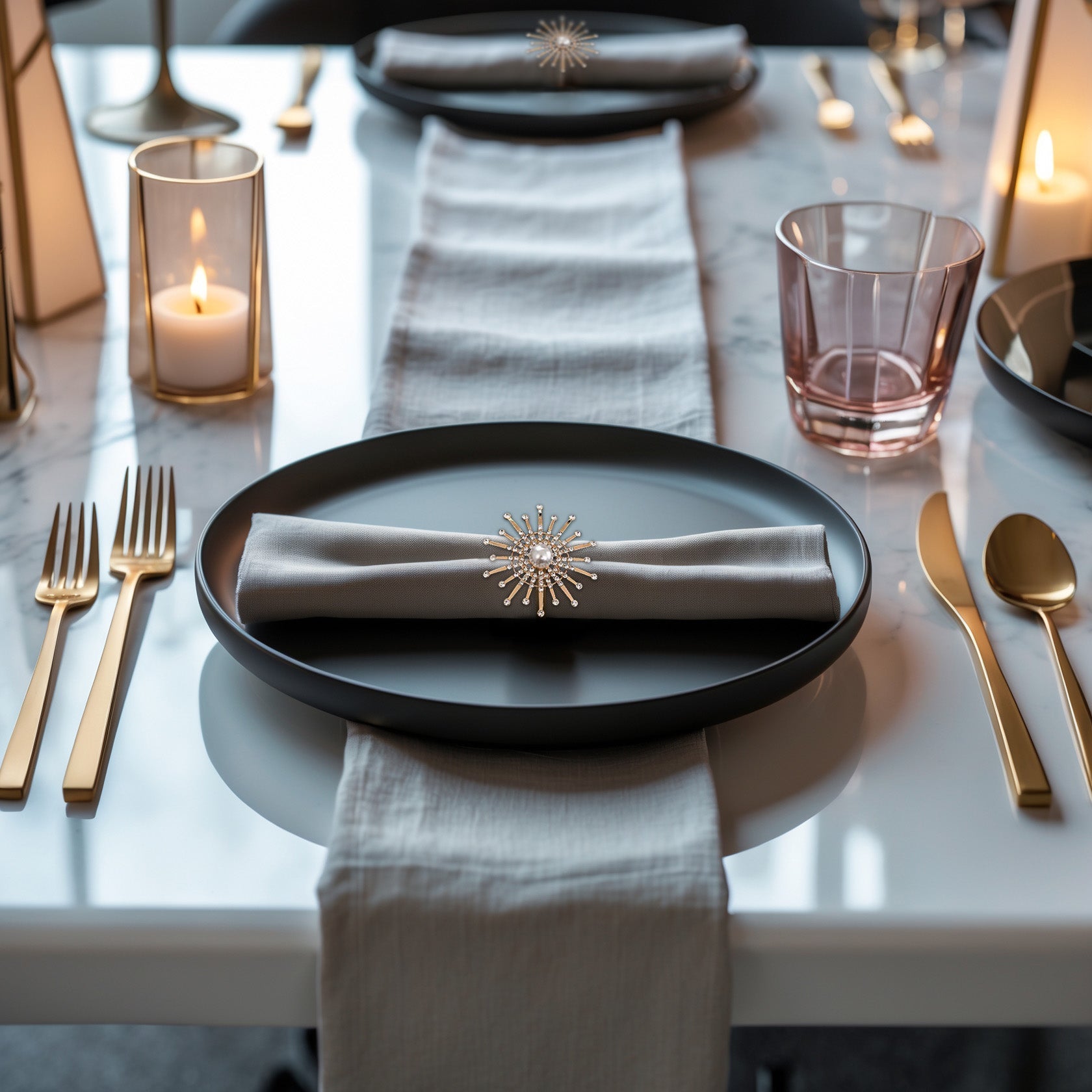 Golden Blossom – Napkin Rings in Gold Floral Pearl Design, Elegant Decorative Dining Table Décor